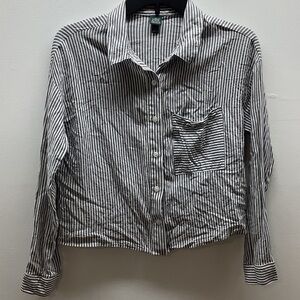 Wild Fable Size Small Monochrome Striped Shirt. Preloved